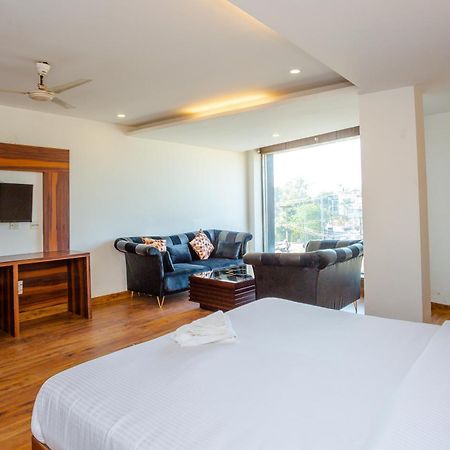 Hotel Doon Déhrádún Pokoj fotografie